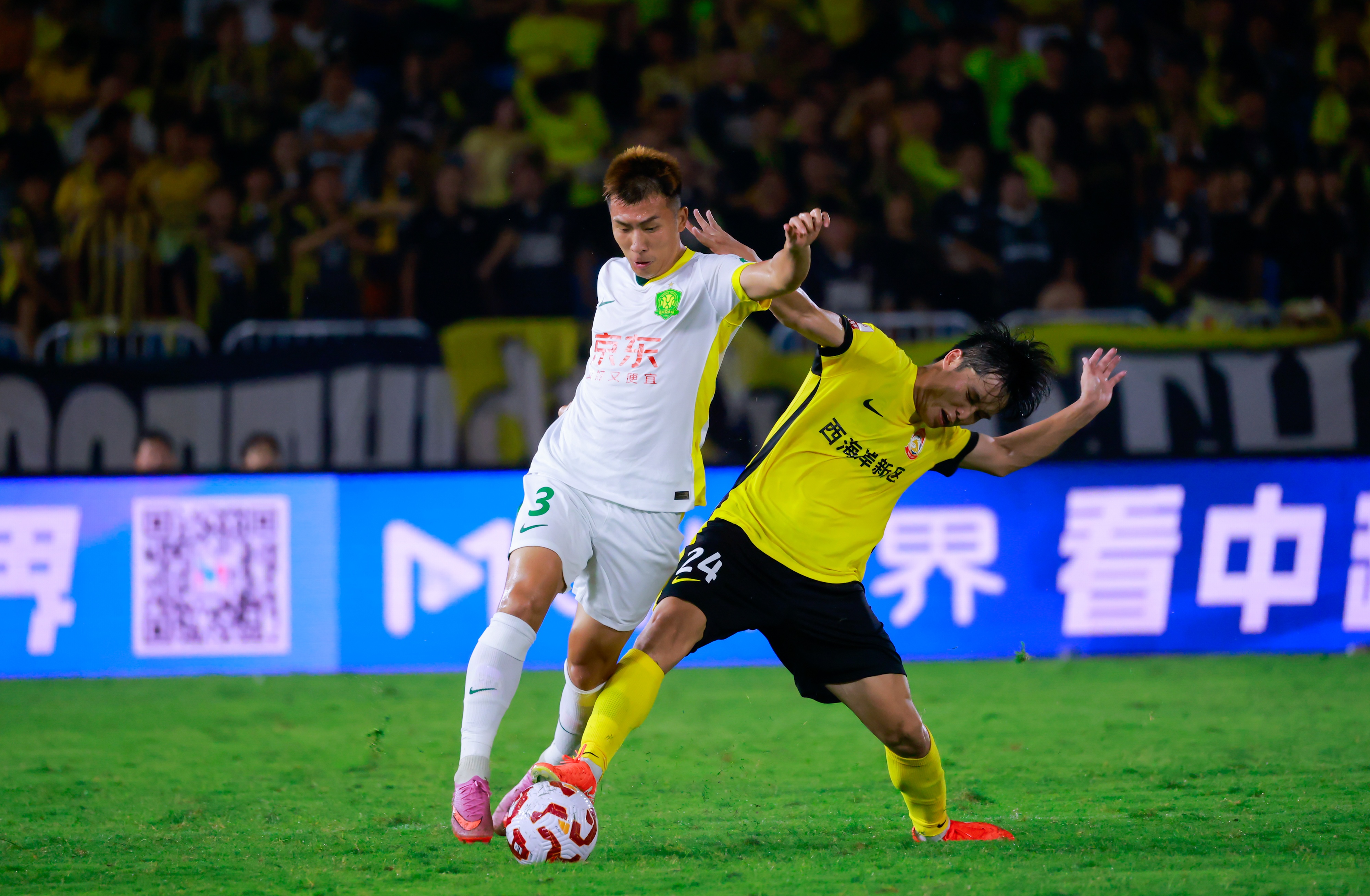 开云体育网址-何宇鹏发文:终于重回我挚爱的绿茵场,能为国安踢球真的很幸福