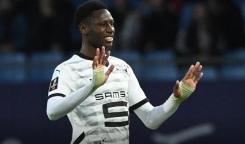 开云入口-米体：国米追逐科内受阻，迅速转向新星杜比亚与西塞