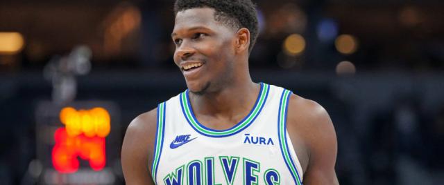 开云体育网址-关键战爱德华兹不含糊!森林狼赛程占优将逃出生天