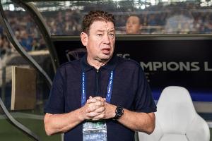 媒体人：斯卢茨基今年在申花战术改造方面有成效，进攻有明显提升